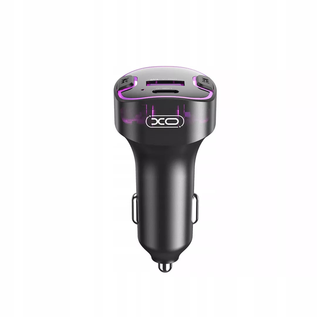 Juodas „XO FM BCC12 Bluetooth“ siųstuvas, MP3 grotuvas ir 3,1 A automobilinis įkroviklis