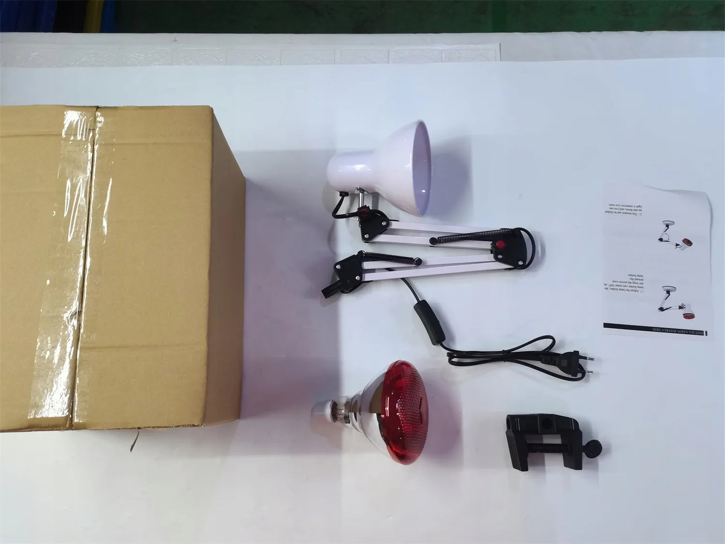 150W infraraudonųjų spindulių gydomoji lempa 220V
