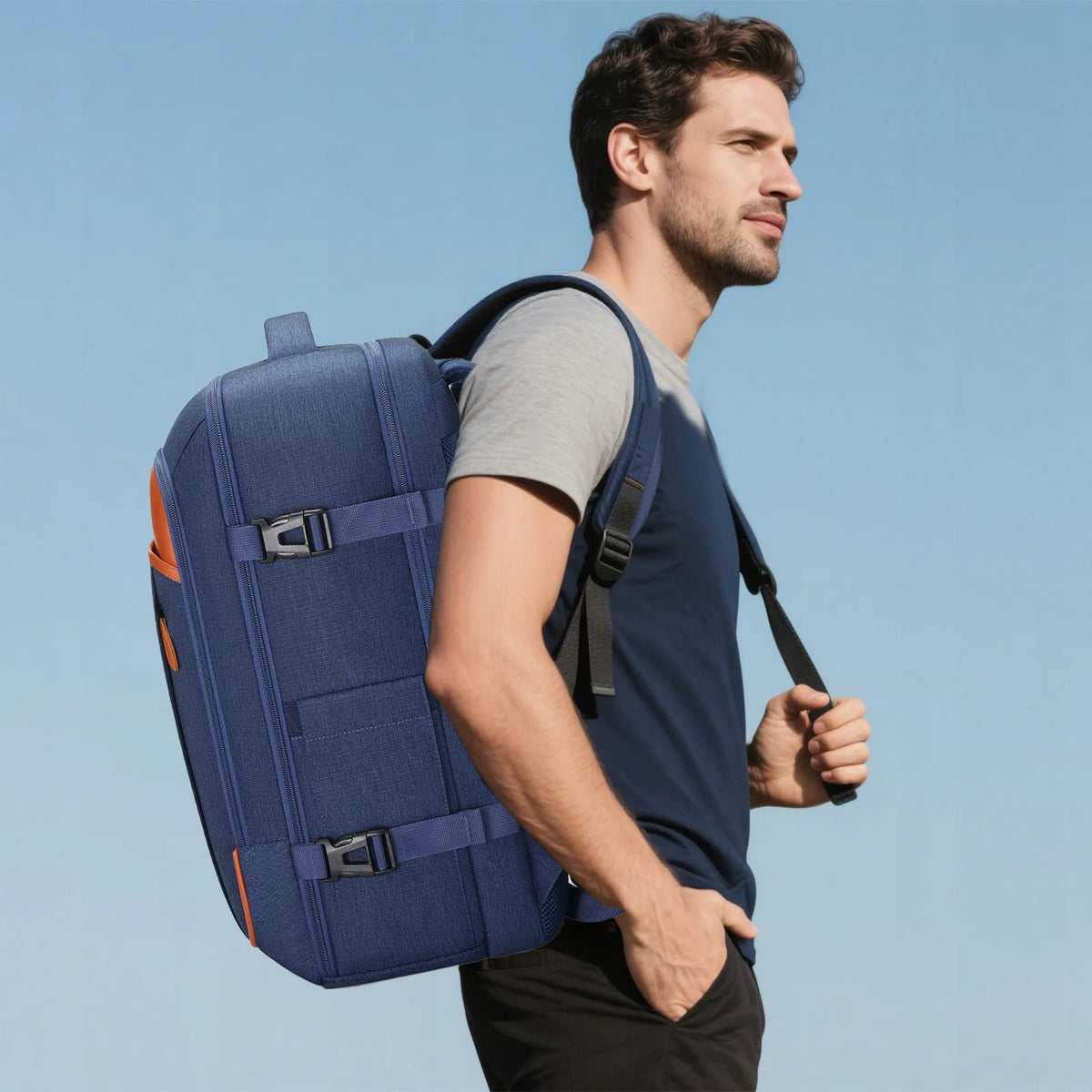 40L kelioninė kuprinė su 17" laptopo skyriumi (mėlyna)