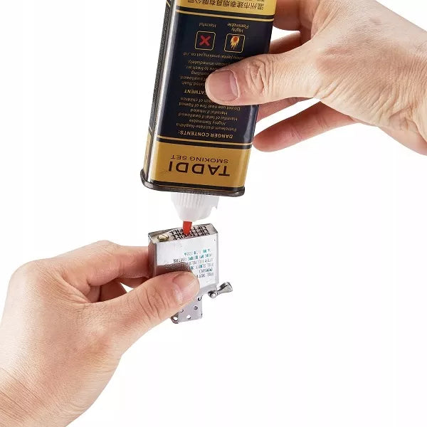 Zippo Champ Black – stilingas benzininis žiebtuvėlis