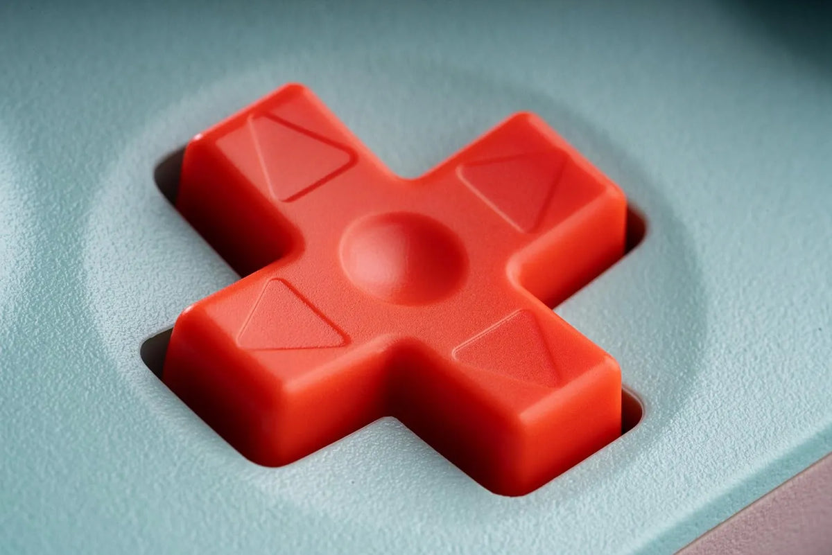 „8BitDo Ultimate 2C“ belaidis žaidimų valdiklis, skirtas „Windows“ ir „Android“