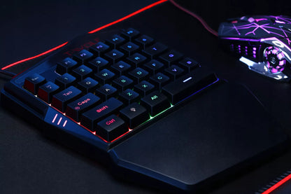 VIENOS RANKOS ŽAIDIMŲ KLAVIATŪRA RGB LED KEYPAD WSAD USB