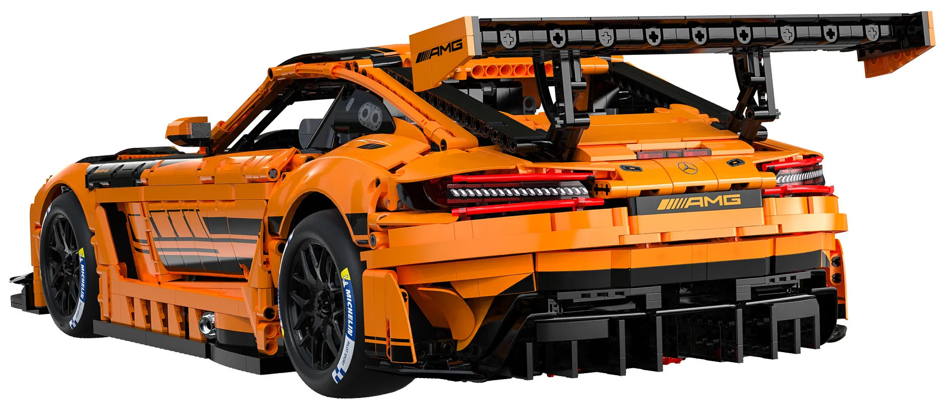 CaDA konstravimo kaladėlių rinkinys Mercedes AMG GT3 1:8, 5466 detalių + apšvietimas