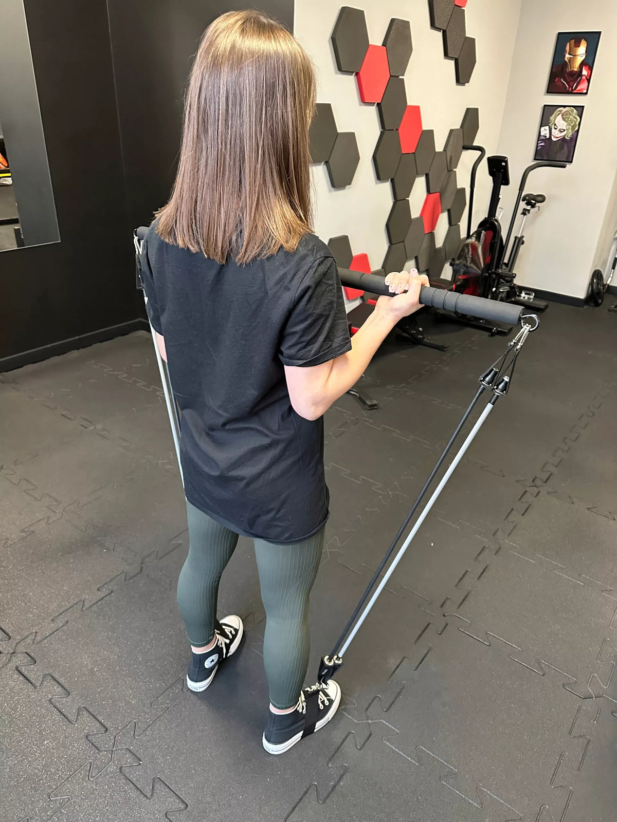 Fitness treniruočių lazda PILATES BAR + 4 pasipriešinimo gumos
