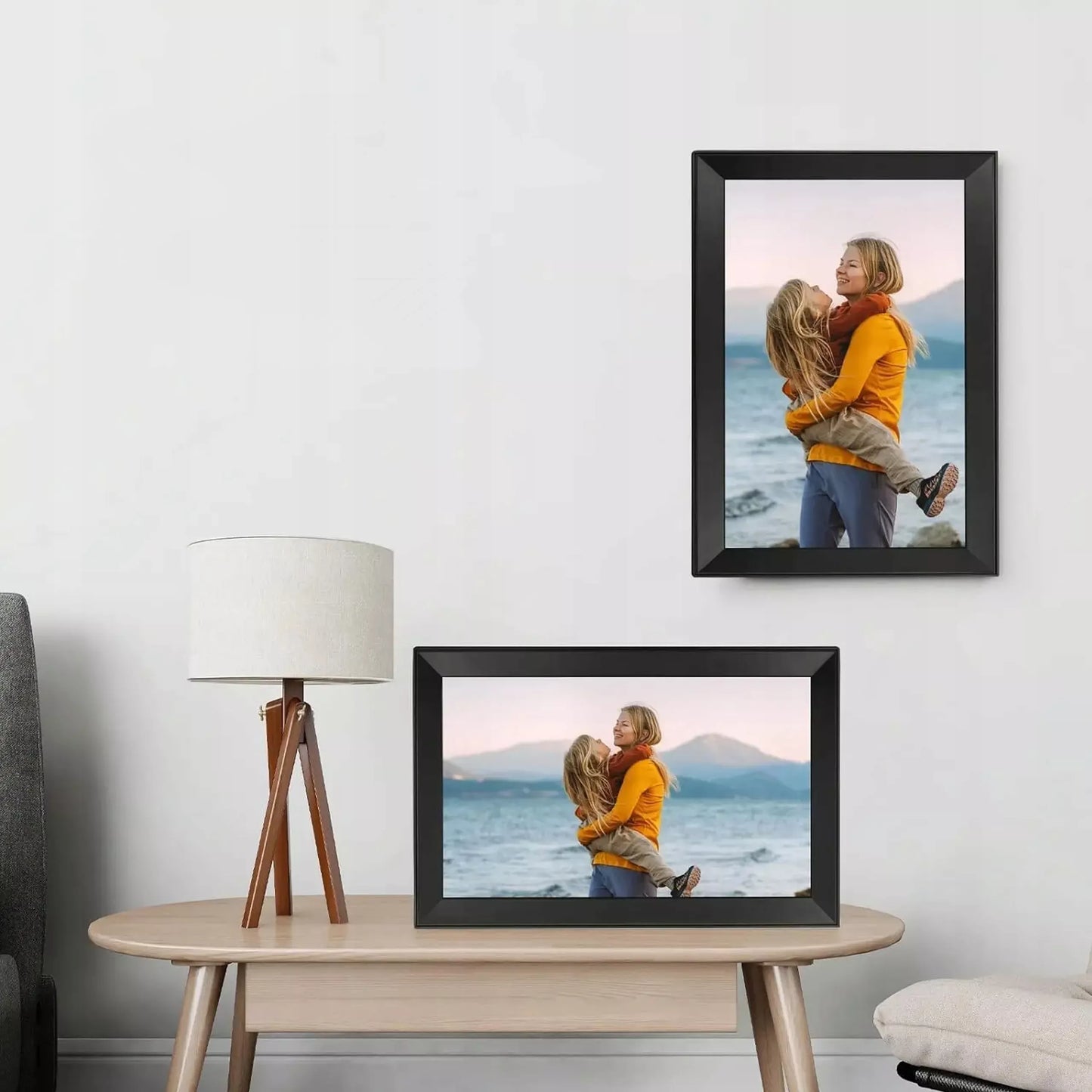 Didelis skaitmeninis fotokadras 15,6 colių „FRAMEO“ – jutiklinis, WiFi, 32 GB