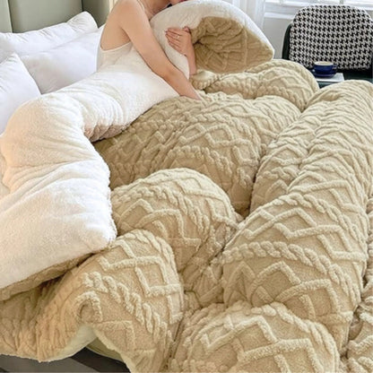 STORAS DVIPUSIS MEŠKINIS PLAIDAS 4,7 KG 180X220. ŠILTAS ŽIEMINIS PURUS ANKLODė