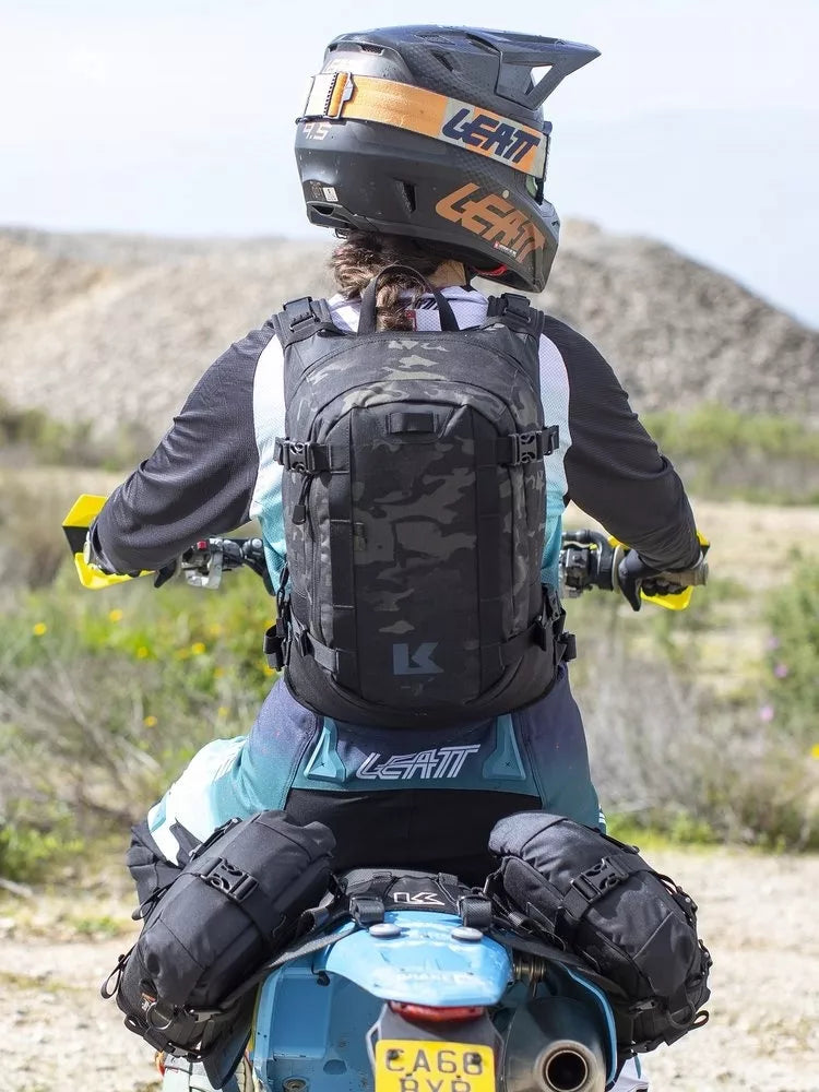 Kuprinė Motociklininkui Backpack Black 15L