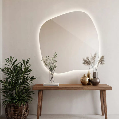 LED veidrodis Netaisyklingas Sieninis Makiažui ir Miegamajam „Glamour Design“