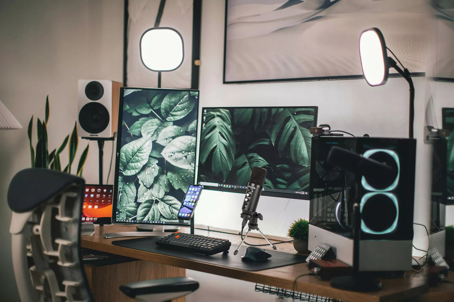 Žaidimų mikrofonas kompiuteriui – talpinis, studijinis, tripod laikiklis, USB