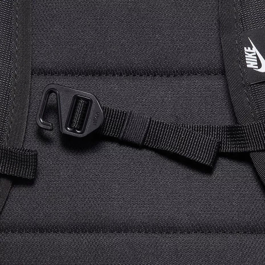 NIKE Kuprinė mokyklai Sportinė Paaugliams A4 + Planas Juoda Klasika Unisex