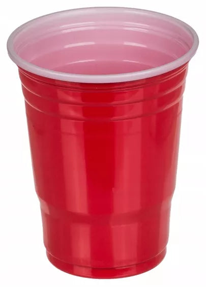 Stalo žaidimas „Beer Pong“