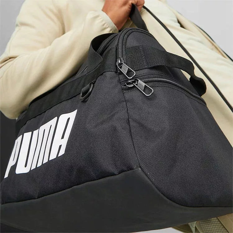 PUMA Juoda sportinė rankinė treniruotėms, sporto salėms, baseinui, kelionėms