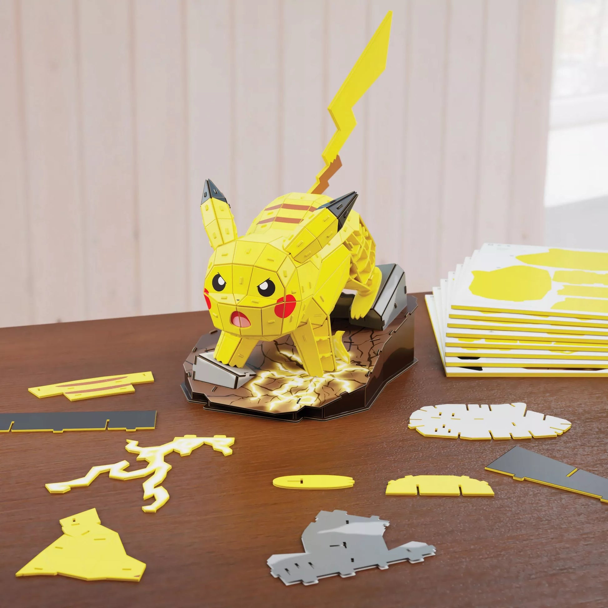 4D dėlionė „Pokémon Pikachu“ – 3D modelis surinkimui, 201 detalė (33 cm)