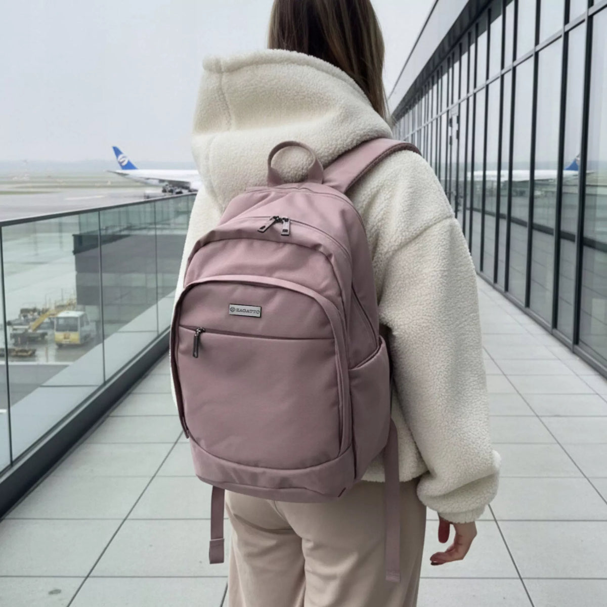 Kuprinė į lėktuvą 40x20x25 turistinė / rožinė RYANAIR
