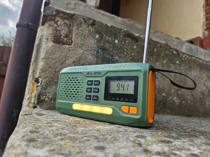 RADYJAS KRANKOWY PRZENOŚNY KUCHENNY SOLARNY DYNAMO LATARKA POWERBANK 4500mAh
