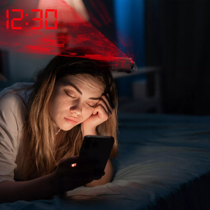 ŽADINTUVAS LAIKRODIS SU PROJEKTORIUMI JUODAS USB GARSUS ŽADINTUVAS XL LED EKRANAS