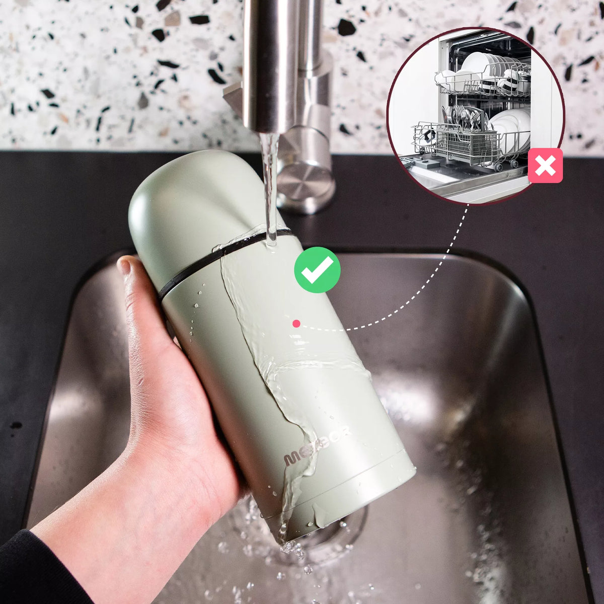 Turistinis gėrimų termosas – 750 ml, su puodeliais, šildo iki 24 val.