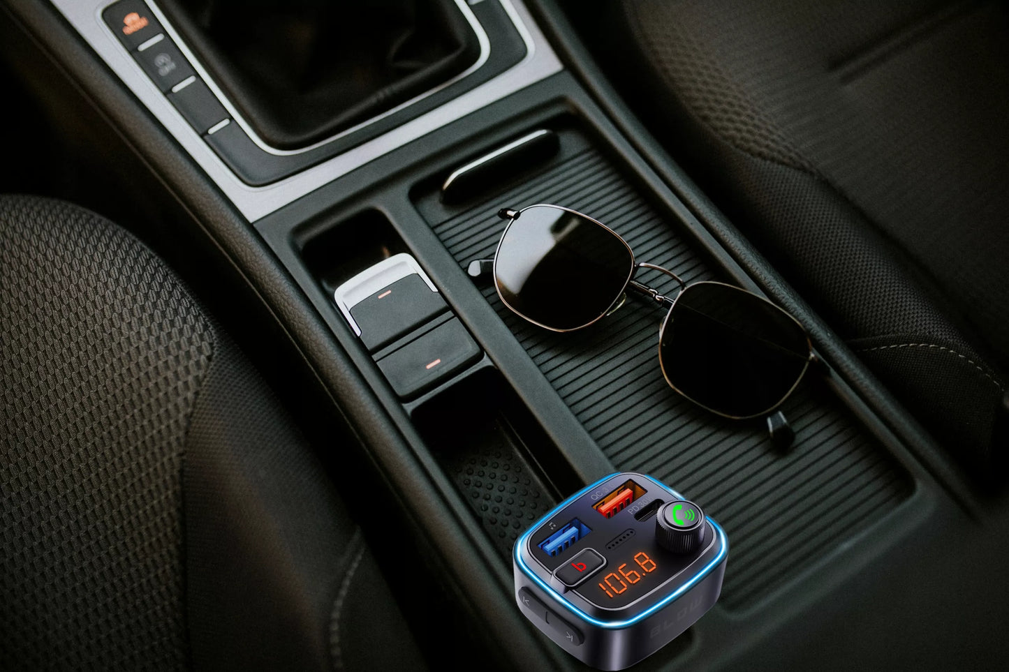FM SIŲSTUVAS BLUETOOTH 5.3 QC 3.0 PD30W STIPRUS BOSAS KROVIKLIS MIKROFONAS