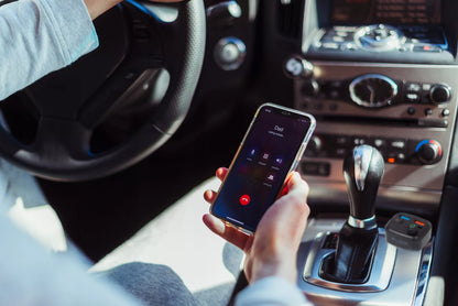 Automobilinis FM siųstuvas Bluetooth 5.3, galingas BASS, įkroviklis 30W