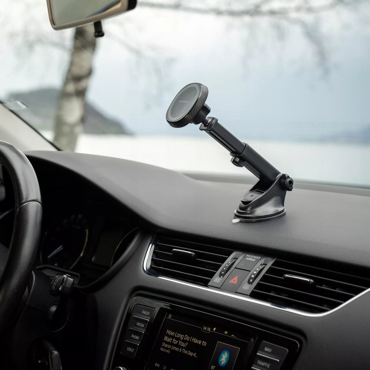 MagSafe magnetinis automobilio laikiklis – montavimui ant stiklo