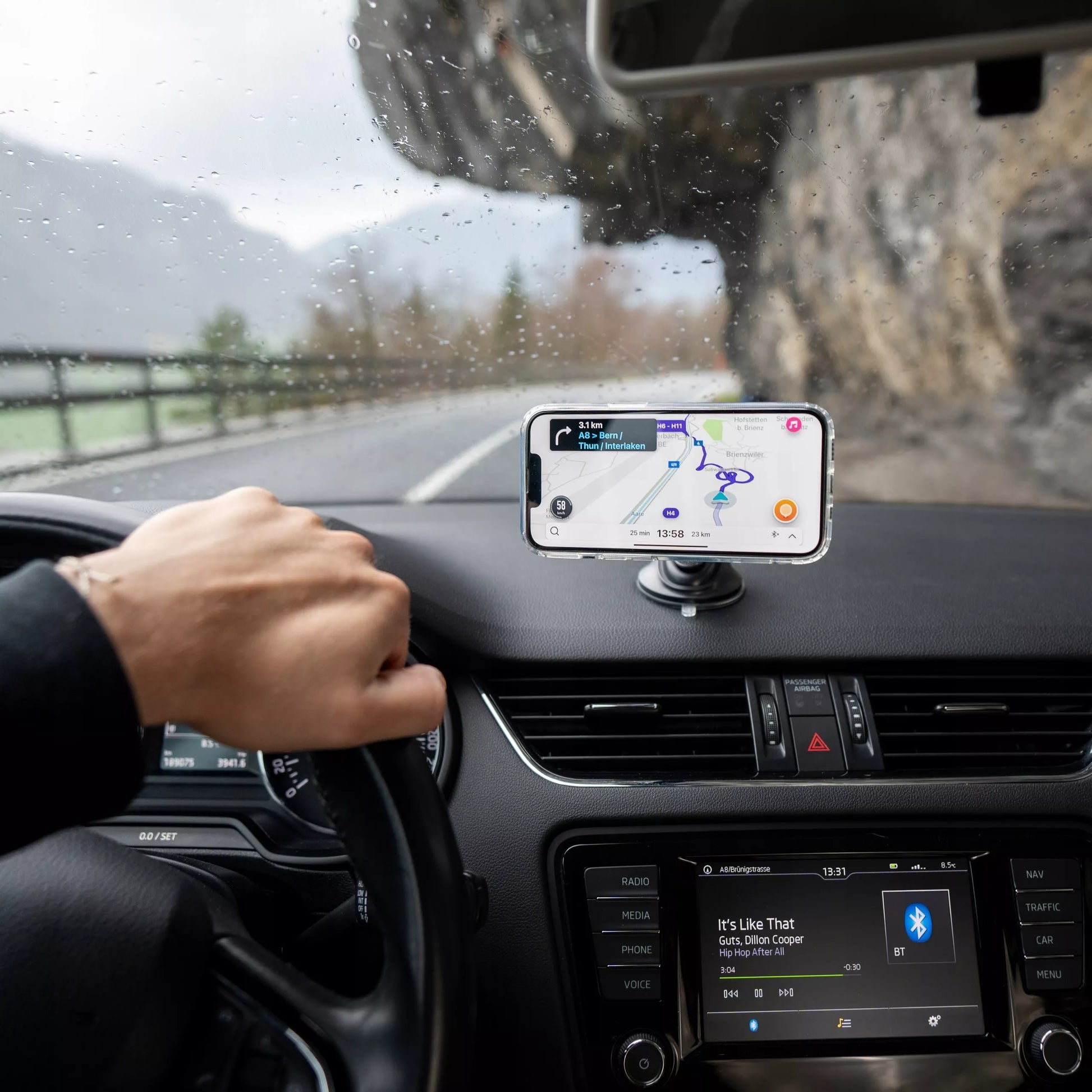 MagSafe magnetinis automobilio laikiklis – montavimui ant stiklo