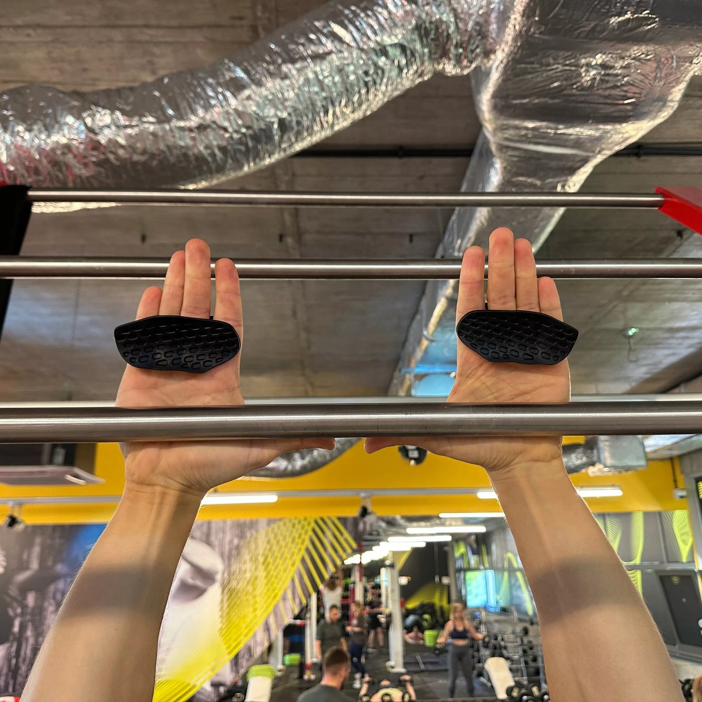 Treniruočių rankenos dangteliai štangai, skirti pratimams deadlift ir prisitraukimams, juodi