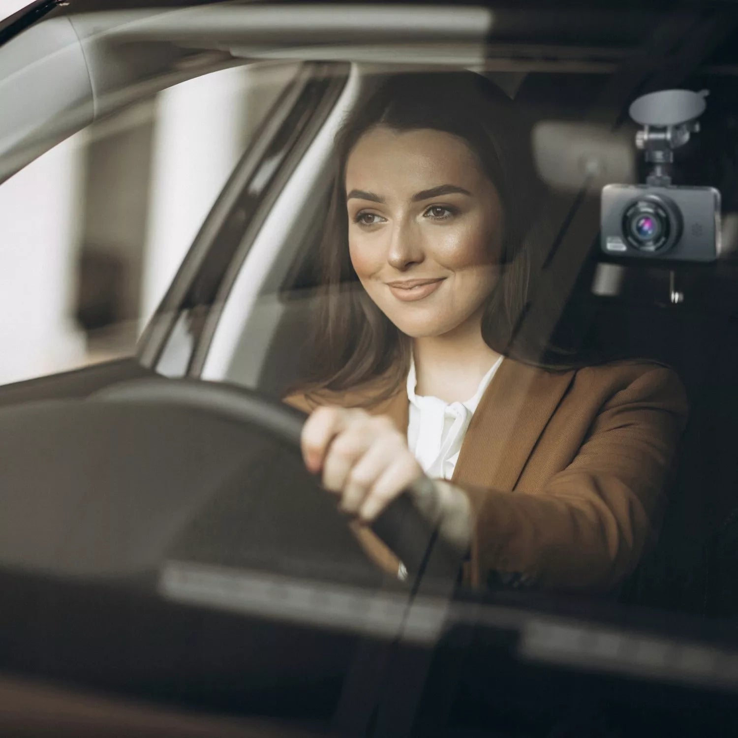 automobilinis vaizdo įrašytuvas kamera 2K HDR kokybė lenkiškas meniu