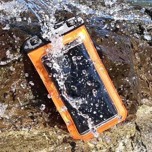 Universalus vandeniui atsparus telefono dėklas iki 6,9″