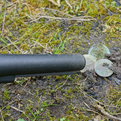 Rankinis metalo detektoriaus pointeris tiksliam radinių nustatymui