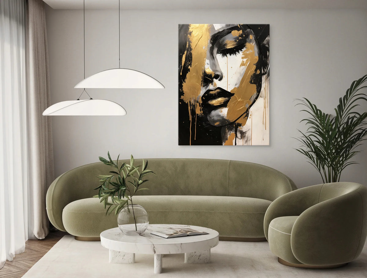 Abstraktus auksinis moters portretas ant drobės, glamūrinis stilius, 60 × 90 cm
