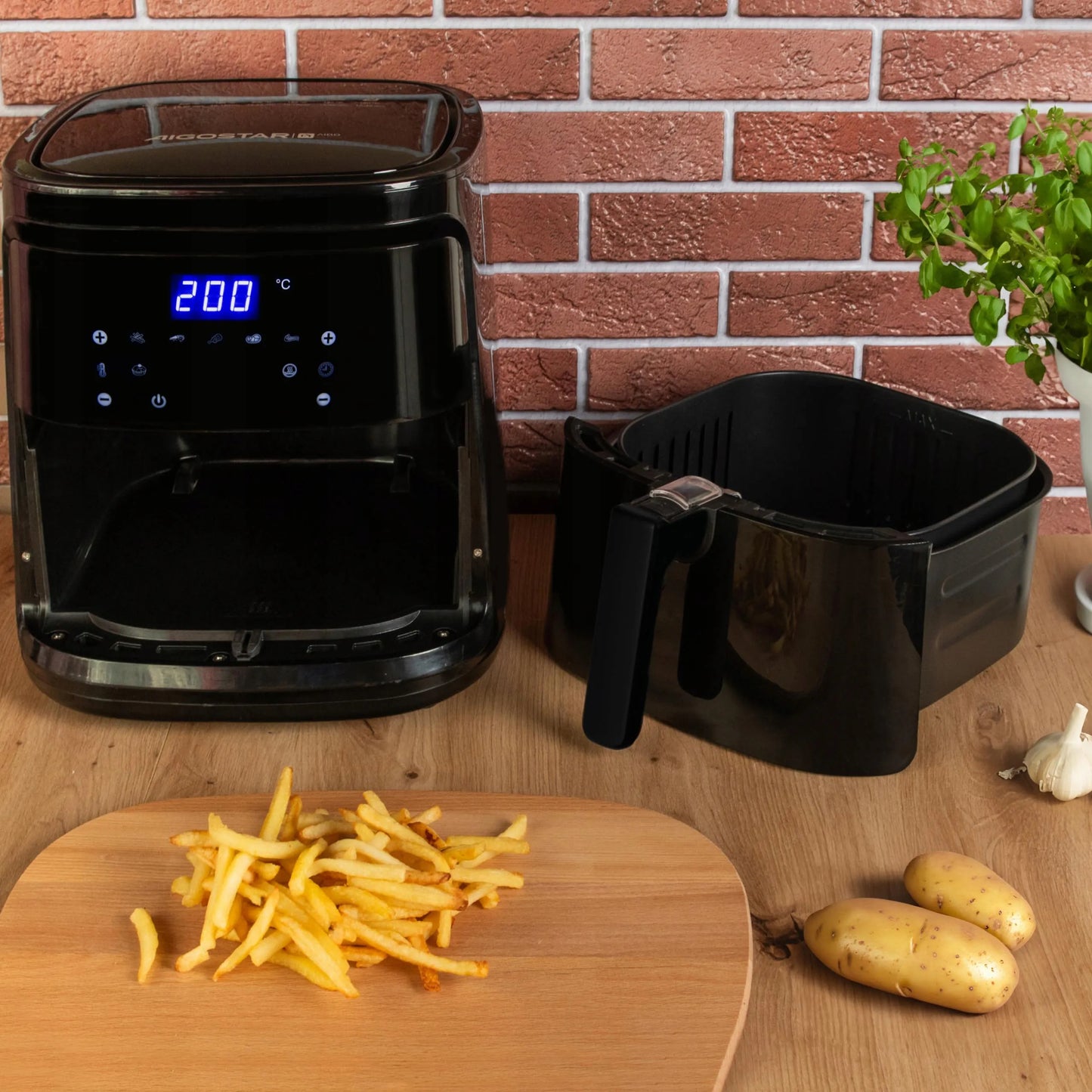 Aigostar oro gruzdintuvė Air Fryer Smart 7L 1900W LCD