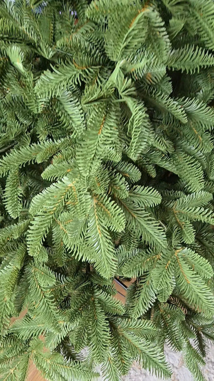 Art-Trans dirbtinė 100 % PE eglė „Olive Glow“, 130 cm, su metaliniu stovu
