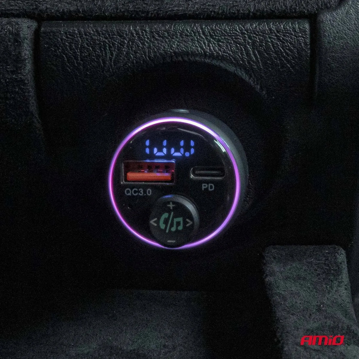Automobilinis FM siųstuvas 1×USB-A 1×USB-C 12V 24V AMIO-04655
