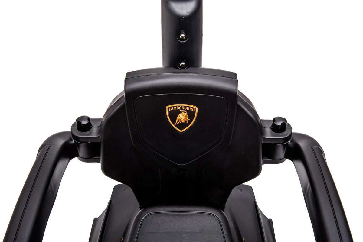 Baltas „Lamborghini Essenza SCV12“ vaikiškas automobilis-paspirtukas su stūmimo rankena