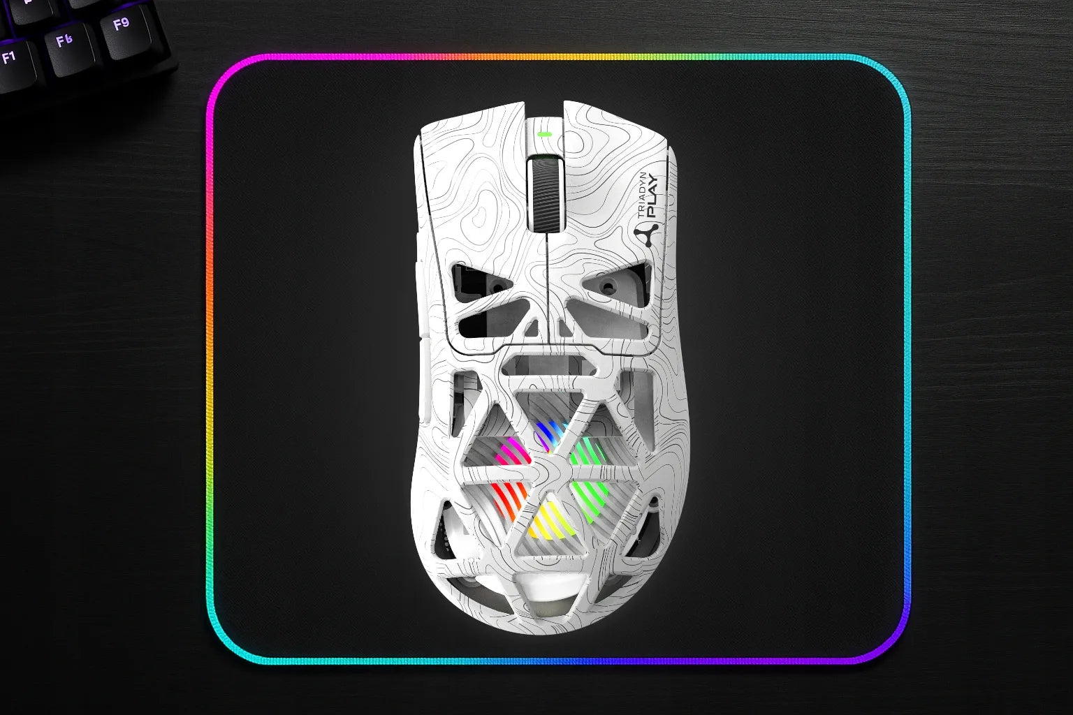 Belaidė žaidimų pelė TRIADYN IAPETUS PixArt BLUETOOTH USB RGB