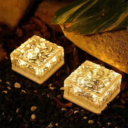Berge LED saulės energija varomas sodo šviestuvas ledo kubelio formos 7x7 cm, dekoratyvus ir patvarus, juodos spalvos