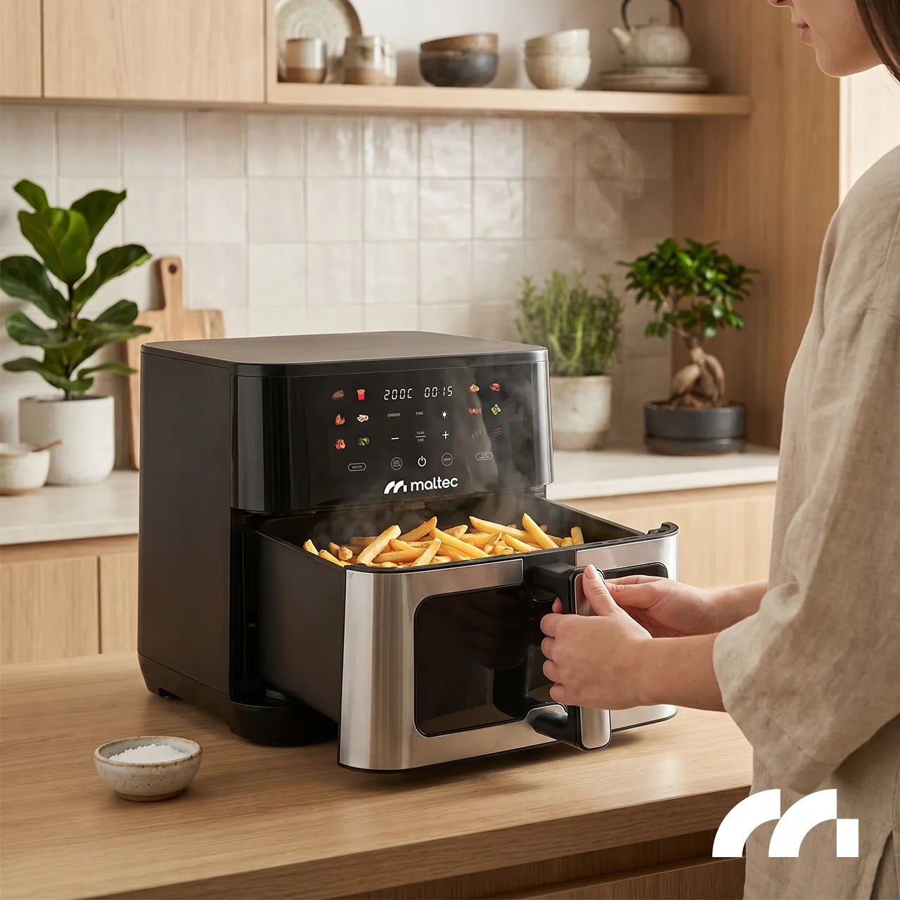 Beriebalė gruzdintuvė MalTec 10l 2000W Air Fryer su langeliu ir padėklais
