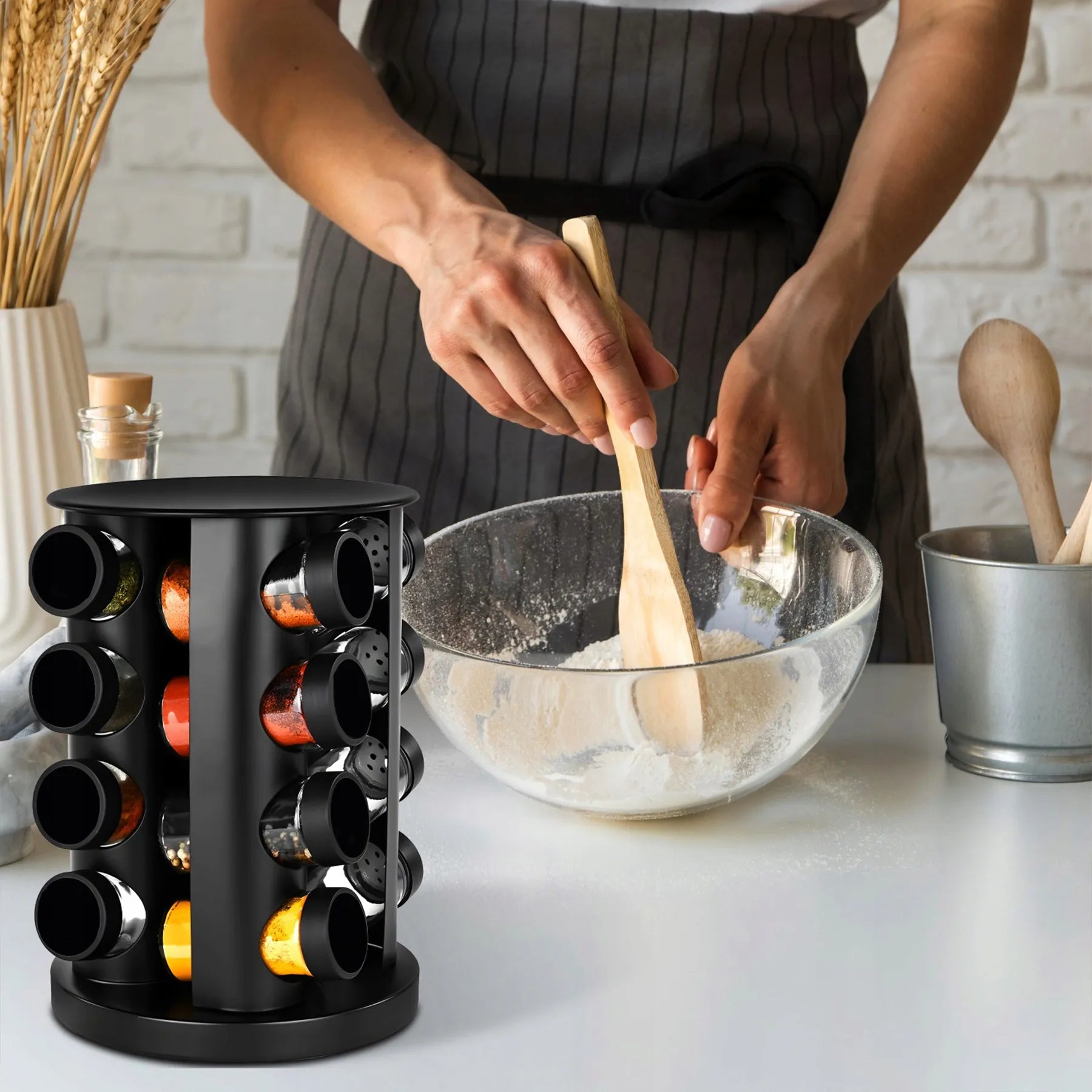 Besisukantis prieskonių stovas RETOO, 16 indelių + 89 lipnios etiketės