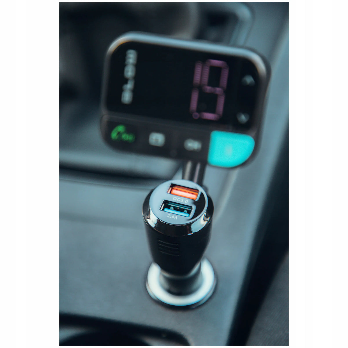 BLOW FM siųstuvas Bluetooth 5.0 SD QC 3xUSB Siri/Google laisvų rankų įranga