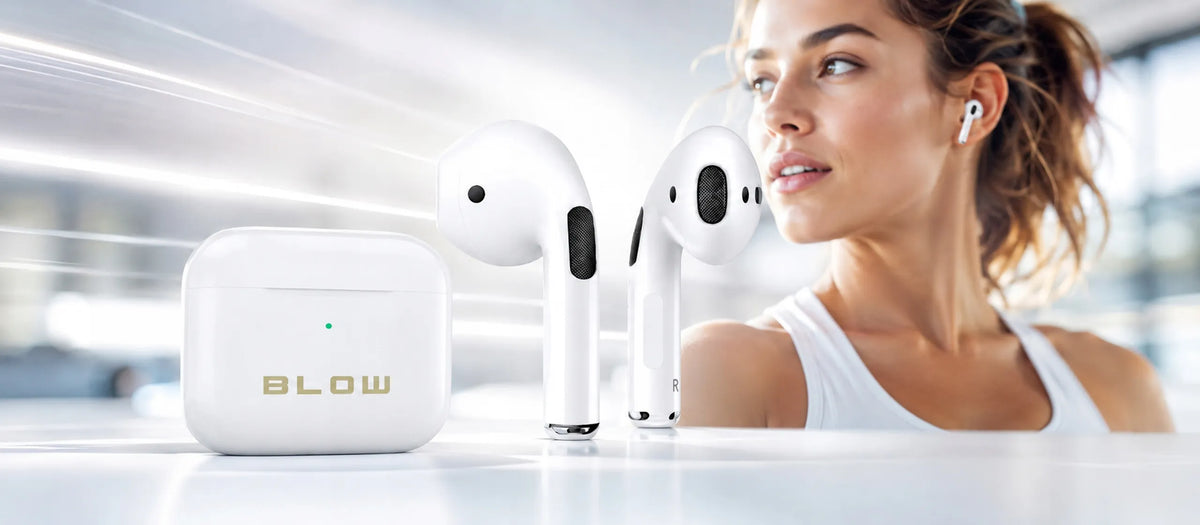 BLOW i15 belaidės į ausis įstatomos „Bluetooth“ ausinės su mikrofonu ir įkrovimo dėklu