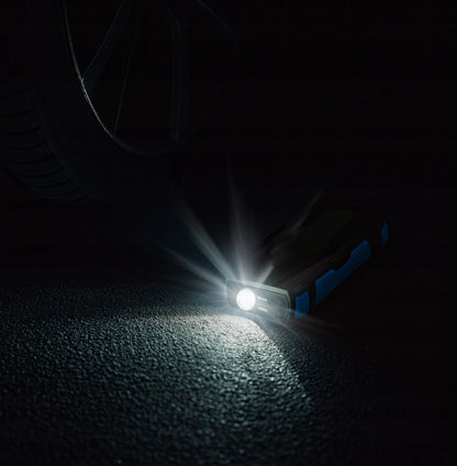 BLOW JS-24 paleidimo įrenginys 2000 A, išorinė baterija, LED žibintuvėlis, 12 000 mAh