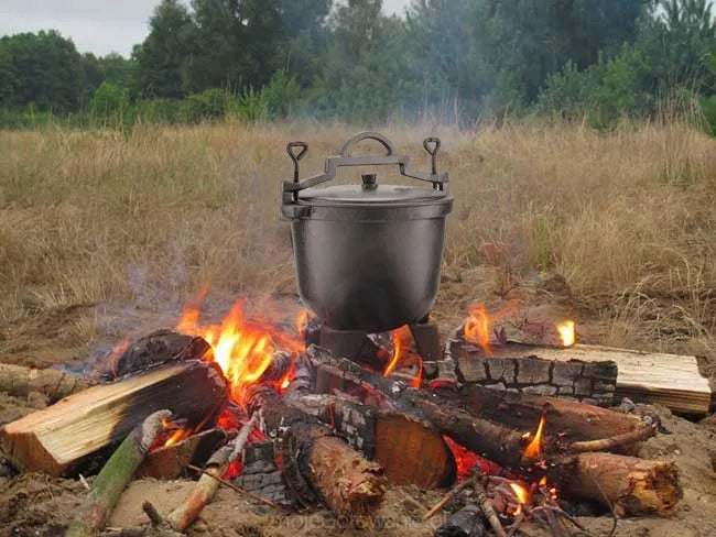 Brunbeste ketaus medžioklės katilas emaliuotas 10 l