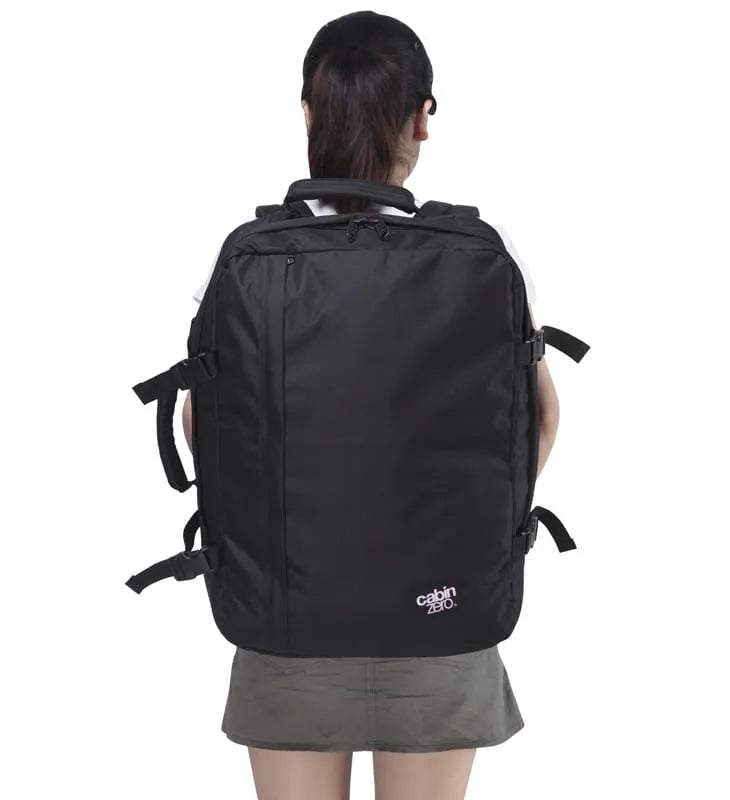 CabinZero Classic 44 l rankinio bagažo kuprinė, black sand