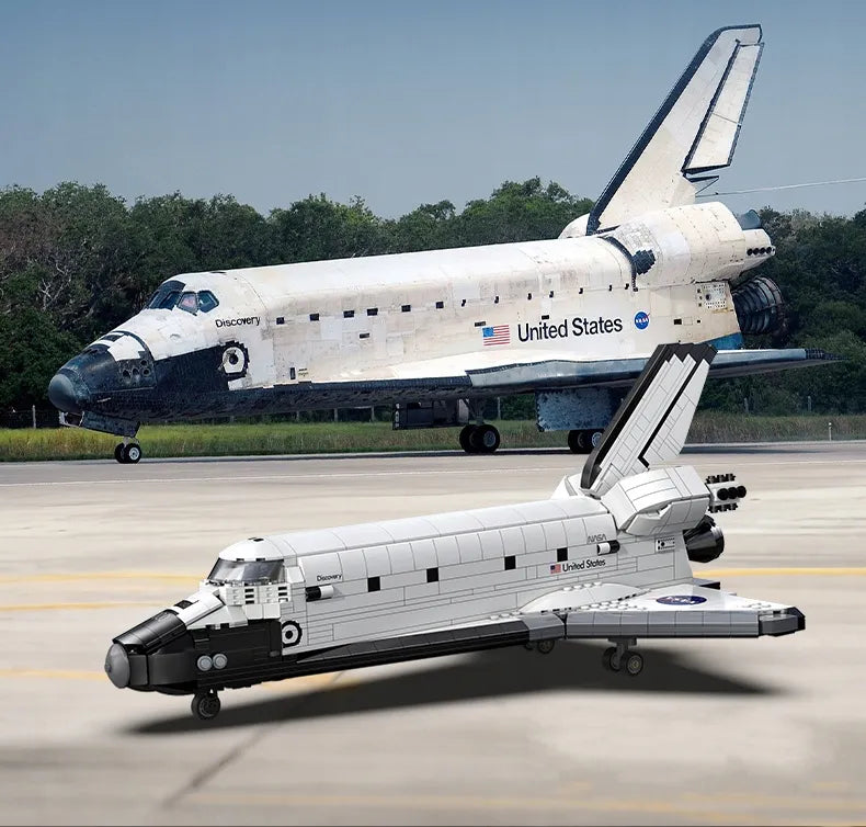 CaDA NASA kosminio erdvėlaivio „Discovery Space Shuttle“ konstruktorius, 1827 elementai