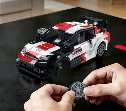 CaDA Toyota GR Yaris Rally1 1:20 nuotoliniu būdu valdomas automobilis, 330 elementų