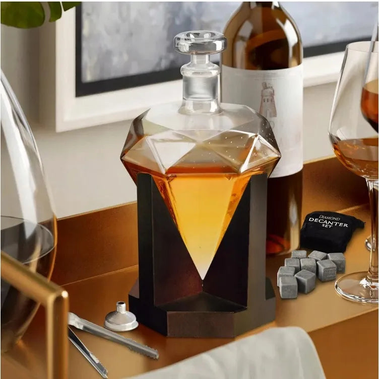 DIAMOND DECANTER SET viskio grafinas – dovana jam, tėčiui, vyrui ar vyrukui