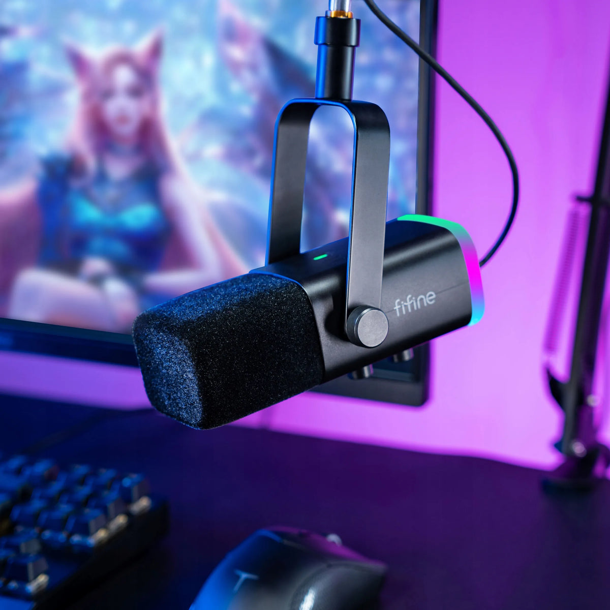 Dinaminis studijinis mikrofonas Fifine AM8T USB/XLR RGB PnP su laikikliu