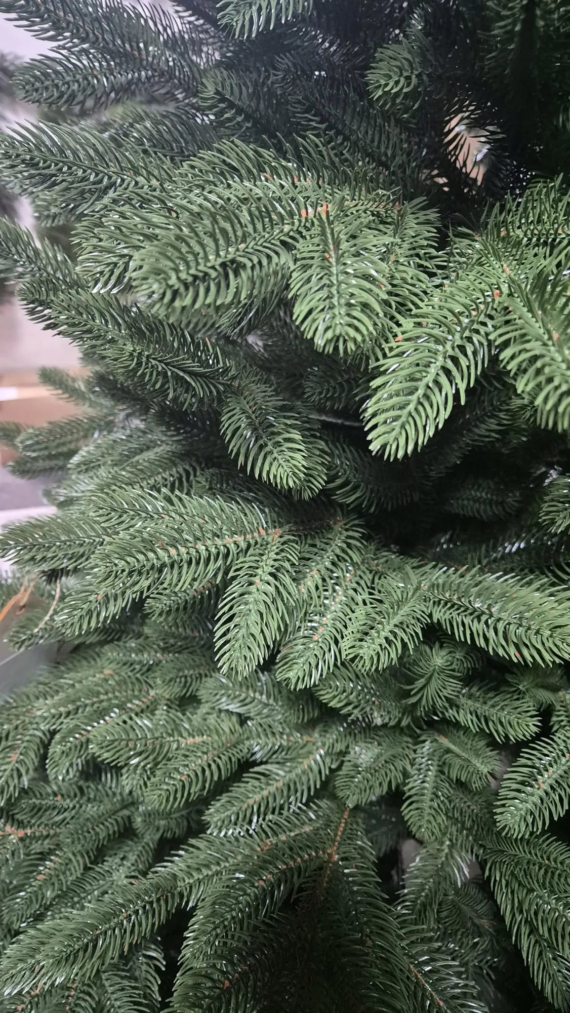 Dirbtinė 100 cm eglutė „RealTree 3D“ iš PE, atrodanti kaip tikra, silikoninė