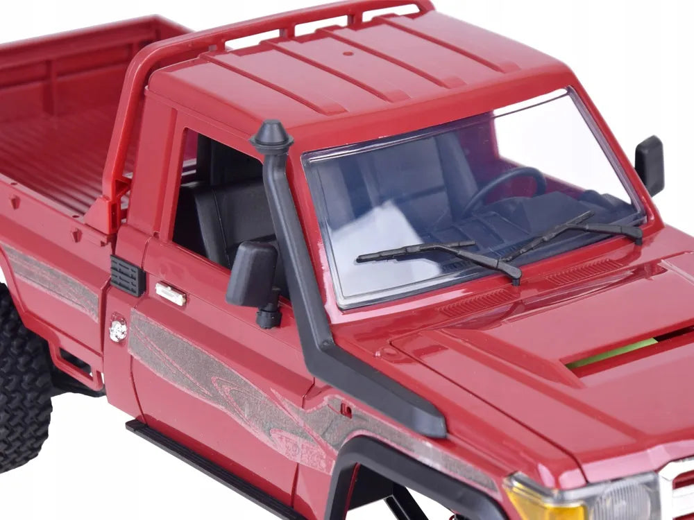 Dovanai Šv. Mikalojaus proga: nuotoliniu būdu valdomas „Toyota Land Cruiser“ RC automobilis