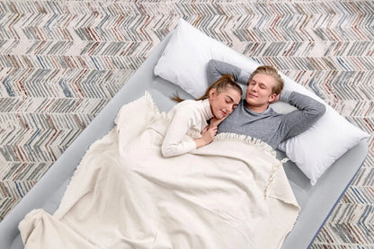Dvivietis pripučiamas čiužinys 200x150 cm su pompa ir dėklu